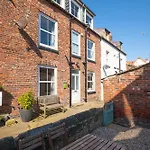 4 Bed In Oc-w001 *